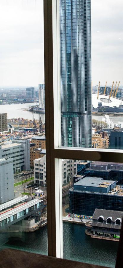 Charles Hope Canary Wharf South Quay Londýn Exteriér fotografie
